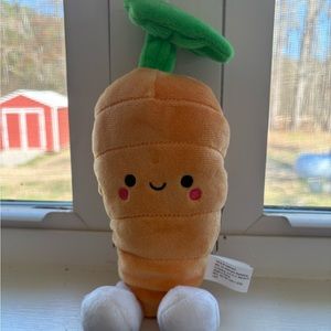 Hallmark Carrot Plush! Perfect for Easter Basket